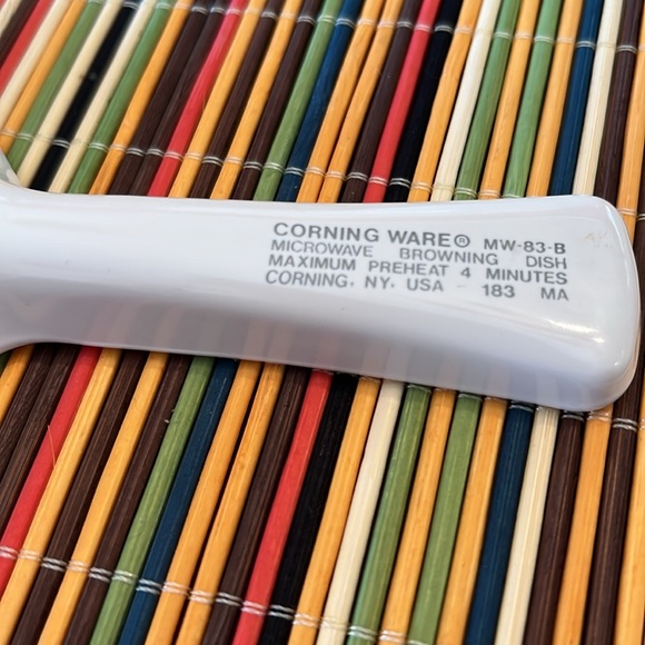 VTG CorningWare France All-White Pan, 6.75” Dish, MW 83B MIcro/Browning Dish - Picture 7 of 7